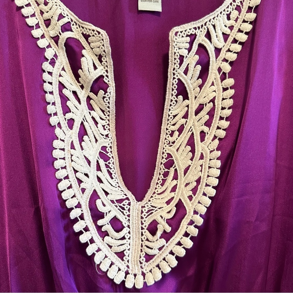 Fun and Flirt Women's Purple Boho Tunic Top with Crochet Trim Size Large - Picture 6 of 9